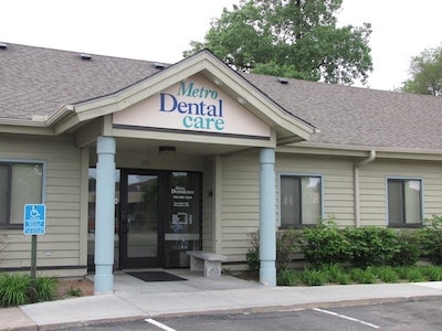 Metro Dentalcare Brooklyn Center